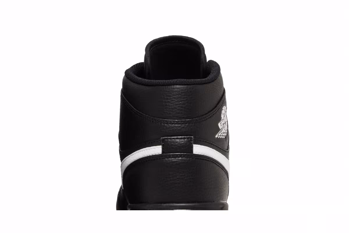 Air Jordan 1 Mid TD Cleat Black 2023, view 8