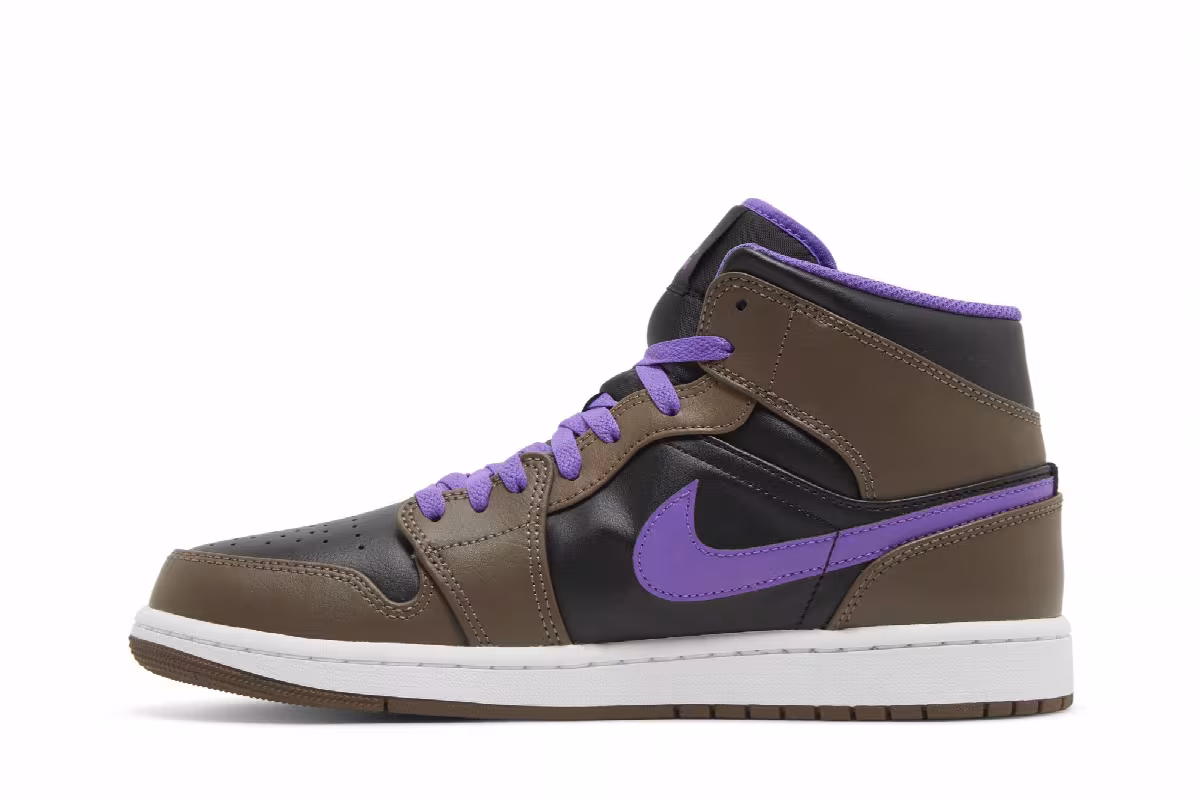 Air Jordan 1 Mid Palomino, view 4