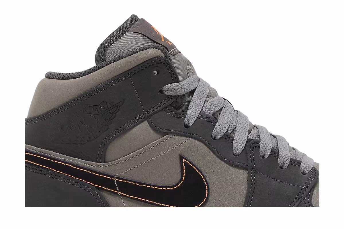 Air Jordan 1 Mid SE Night Stadium, view 3