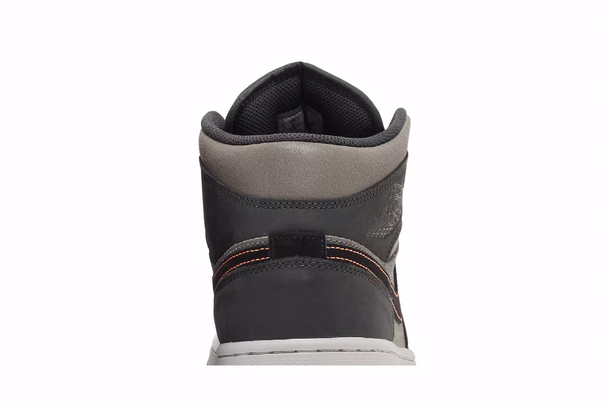 Air Jordan 1 Mid SE Night Stadium, view 8