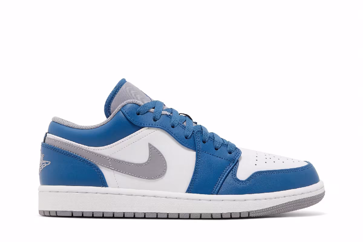 Air Jordan 1 Low True Blue Cement, view 2