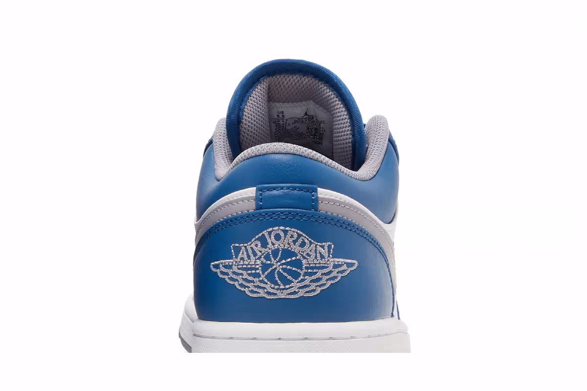 Air Jordan 1 Low True Blue Cement, view 8