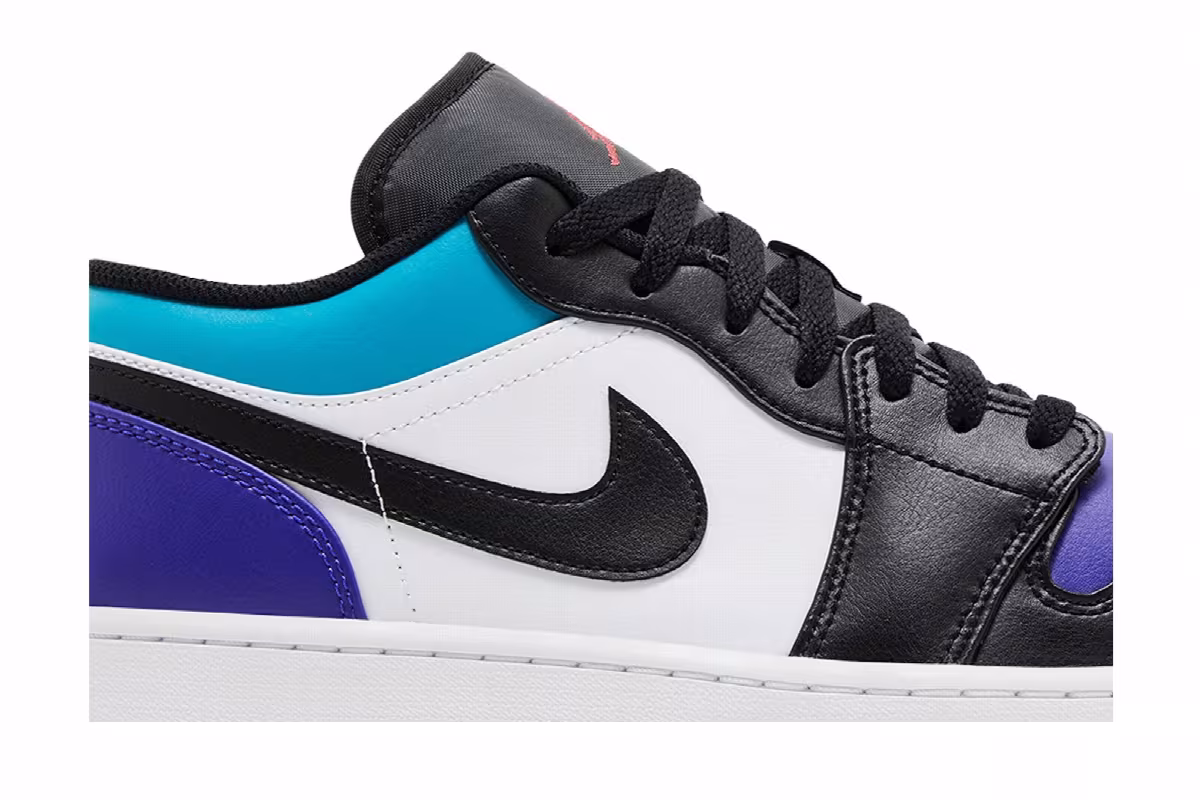 Air Jordan 1 Low Aqua, view 3