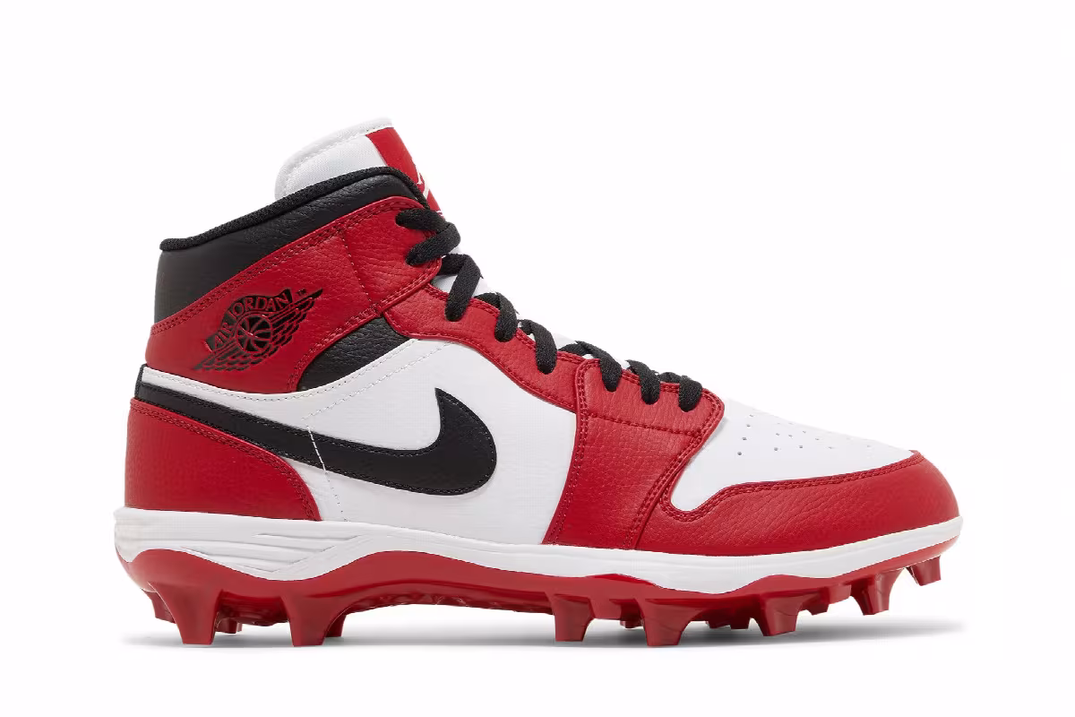 Air Jordan 1 Mid TD Cleat Chicago 2023, view 2