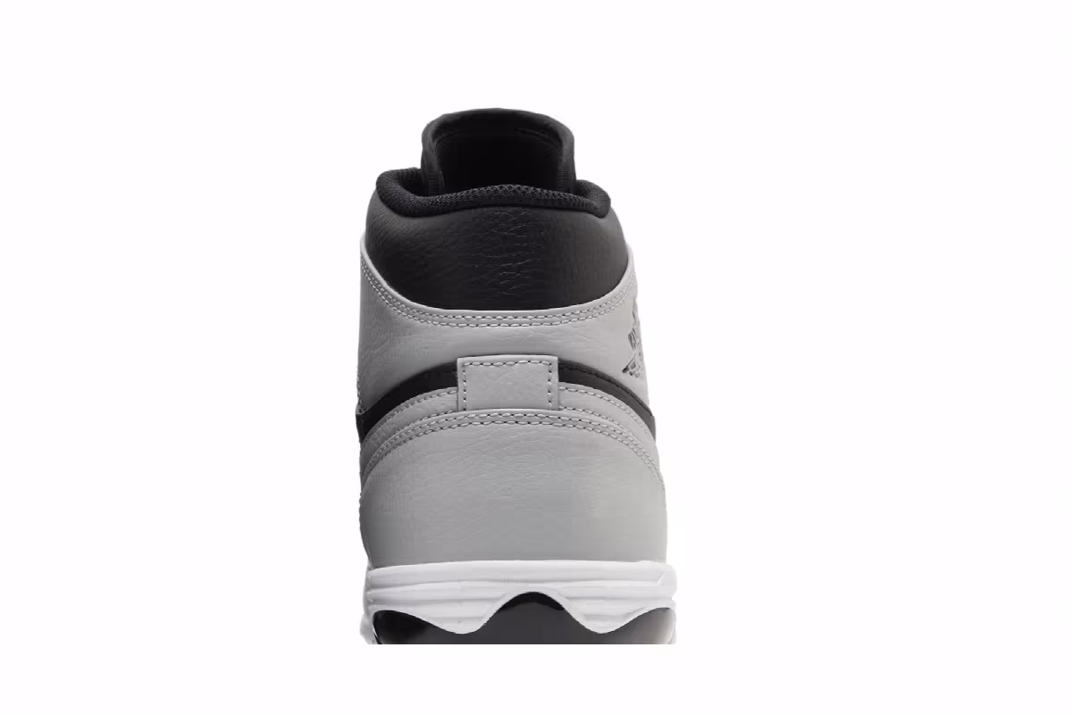 Air Jordan 1 Mid TD Cleat Shadow 2.0, view 8