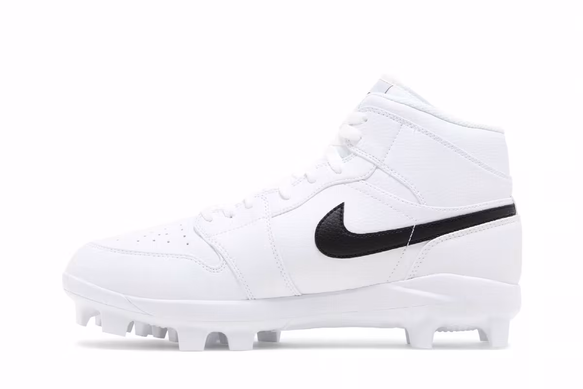 Air Jordan 1 MCS White Black, view 4