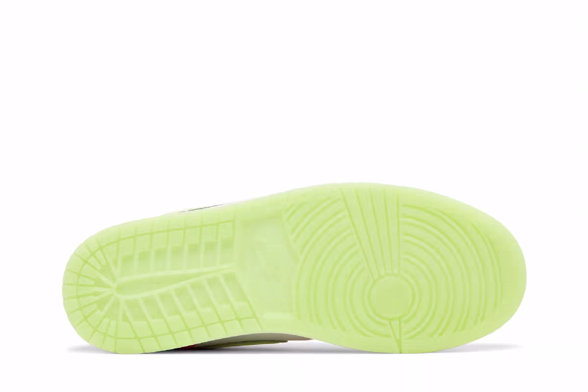 Air Jordan 1 Low SE Lava Glow, view 5