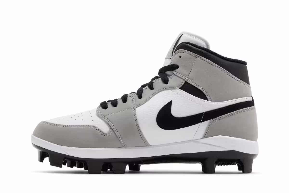 Air Jordan 1 MCS Light Smoke Grey, view 4