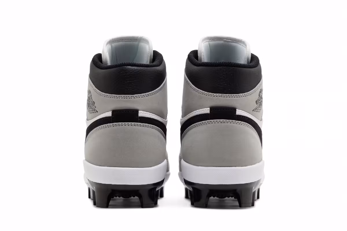 Air Jordan 1 MCS Light Smoke Grey, view 7