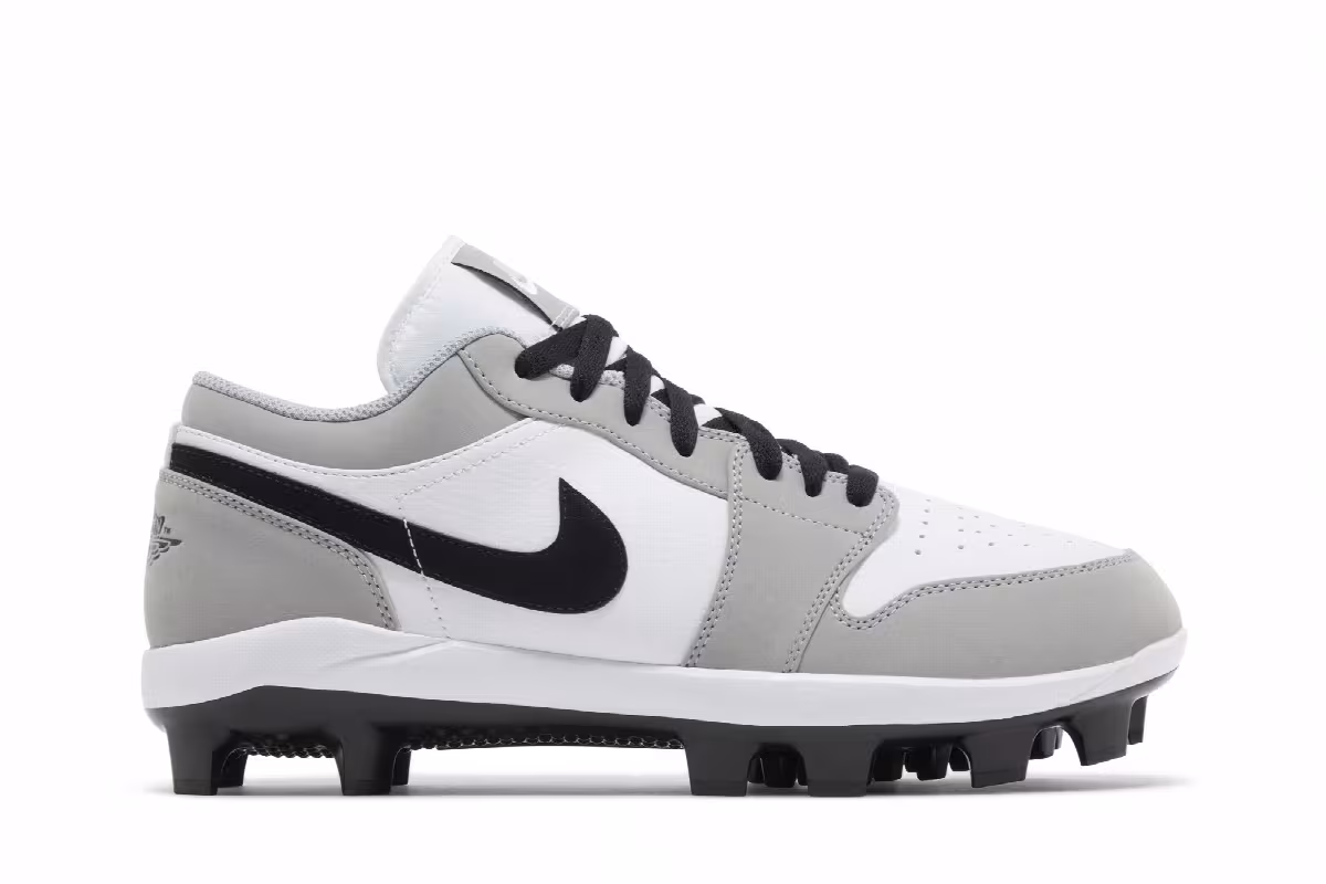 Air Jordan 1 MCS Low Light Smoke Grey, view 2