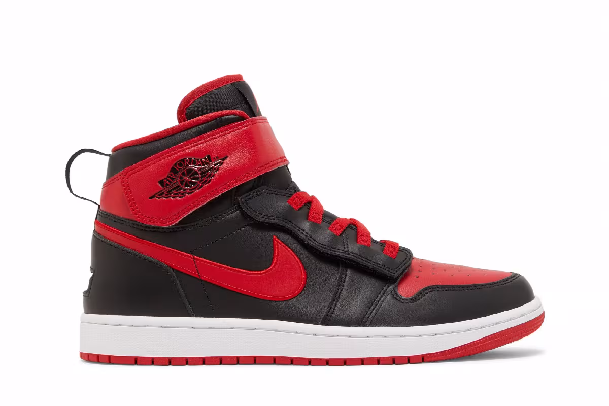 Air Jordan 1 High FlyEase Bred, view 2