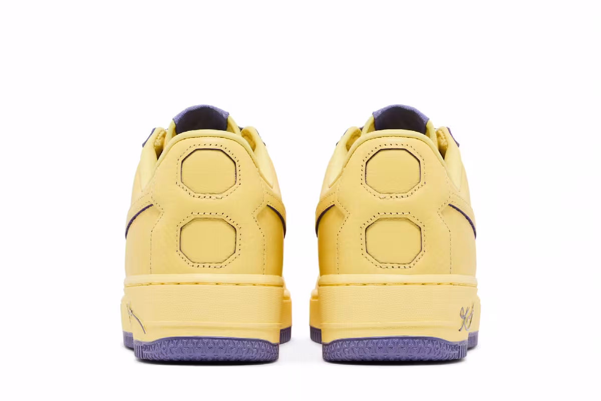 Kobe Bryant x Nike Air Force 1 Low Protro Mamba Mentality, view 7