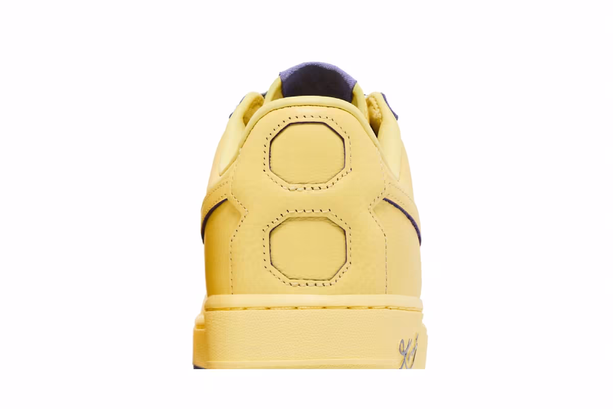Kobe Bryant x Nike Air Force 1 Low Protro Mamba Mentality, view 8