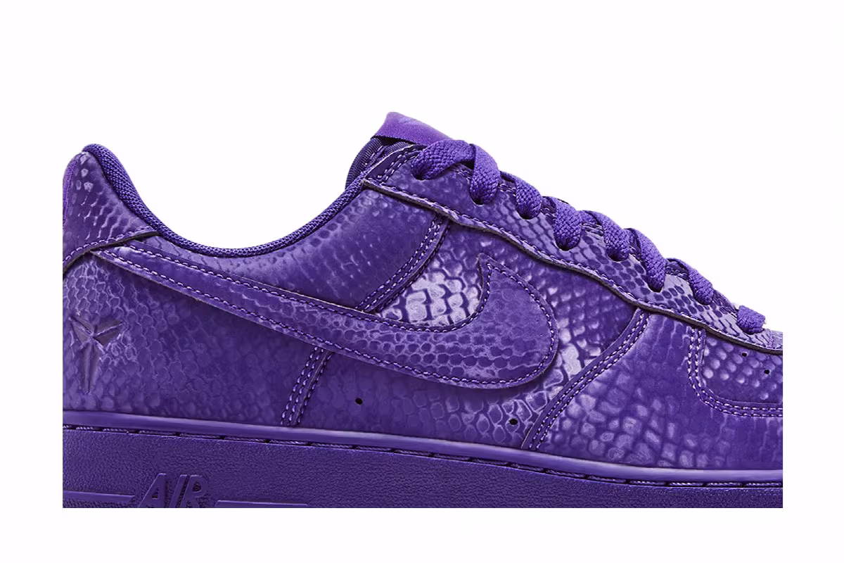 Kobe Bryant x Nike Air Force 1 Low Court Purple, view 3