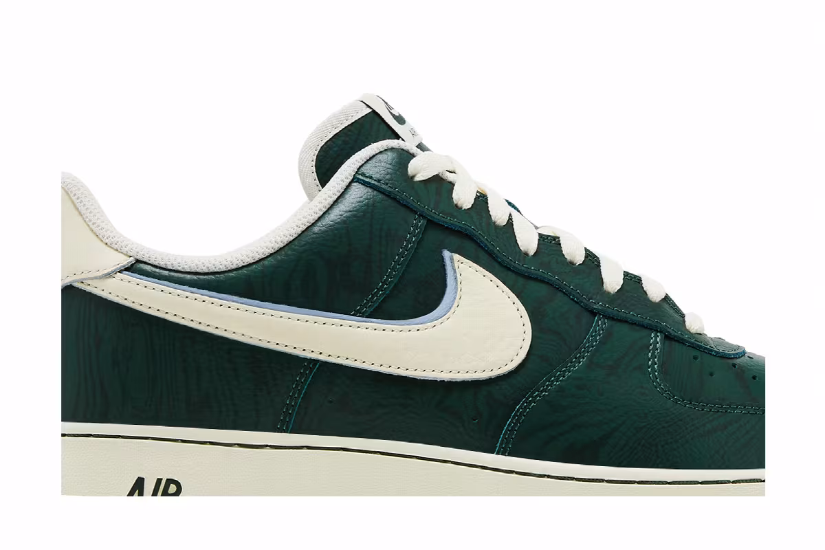LAAMS x Nike Air Force 1 Please Post Bills, view 3