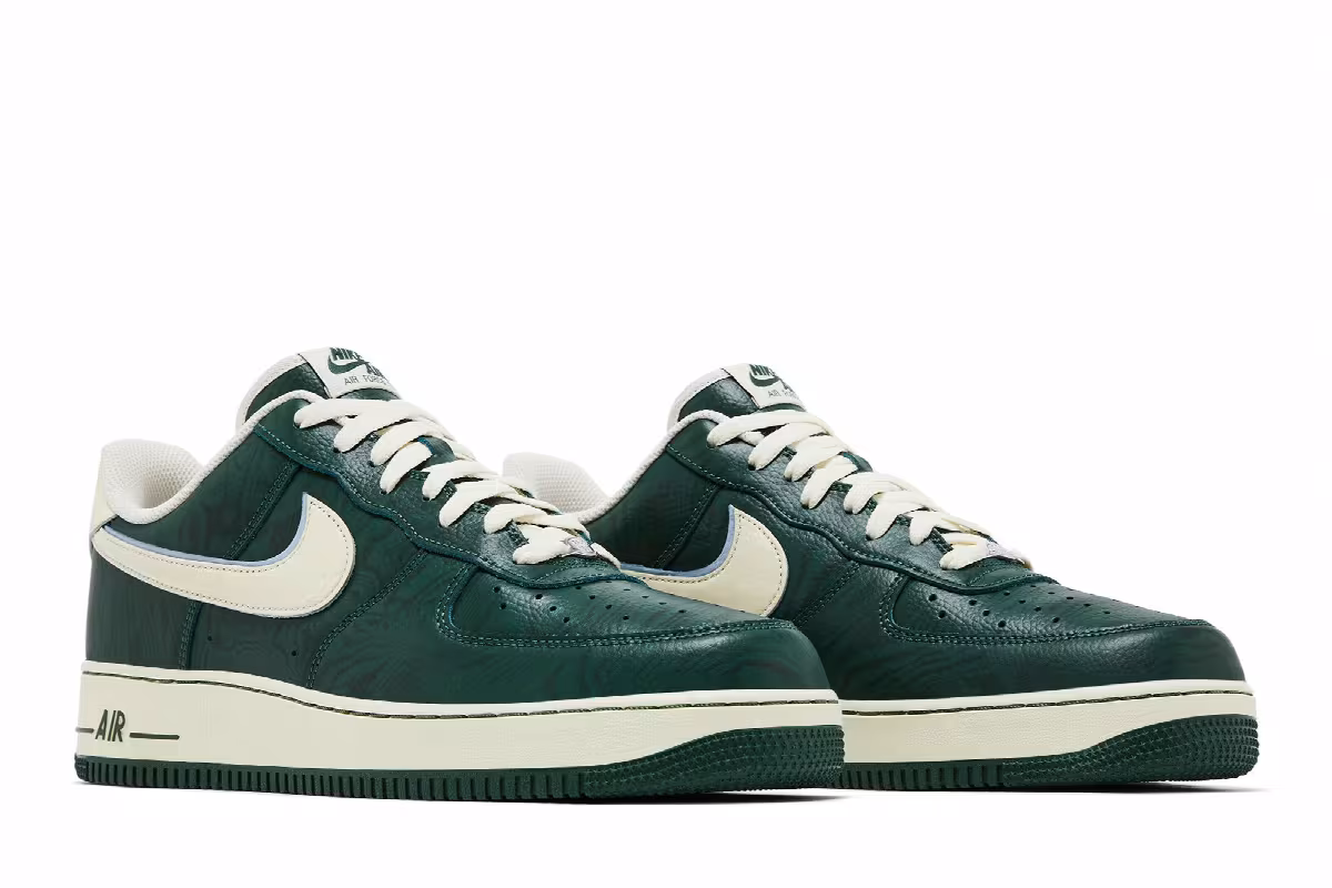 LAAMS x Nike Air Force 1 Please Post Bills, view 9