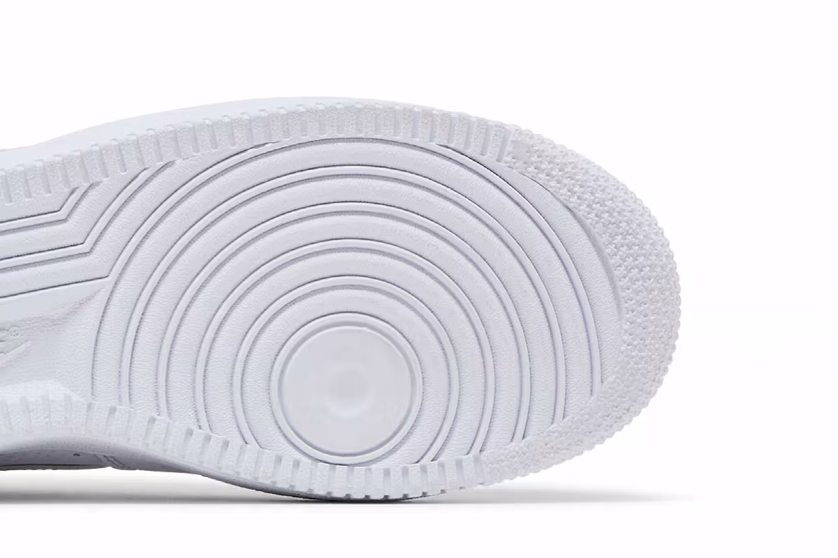Kobe Bryant x Nike Air Force 1 Low Forever White, view 6