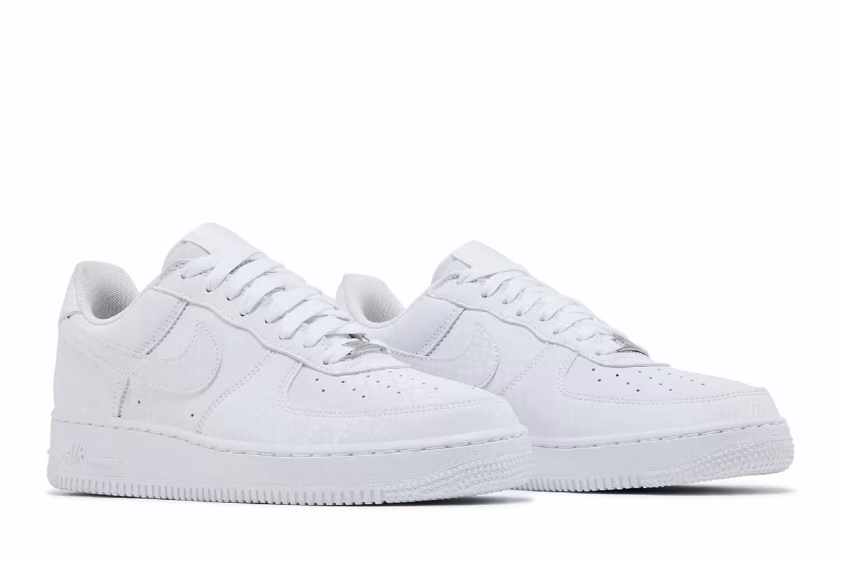 Kobe Bryant x Nike Air Force 1 Low Forever White, view 9