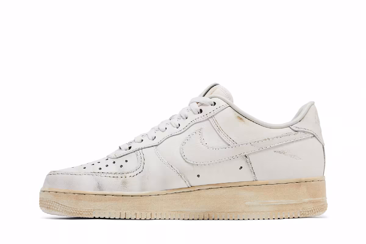 Nike Air Force 1 Low Smoke and Mirrors Pack - Dirty Triple White, view 4