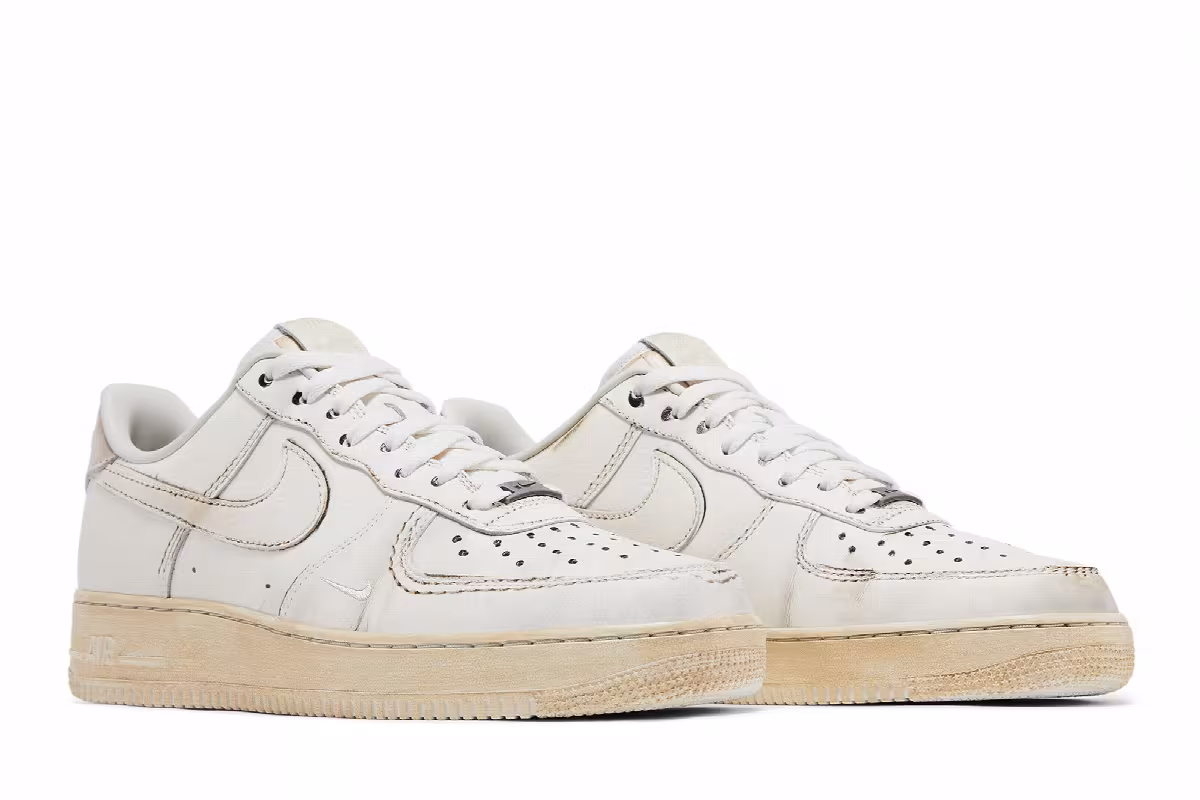 Nike Air Force 1 Low Smoke and Mirrors Pack - Dirty Triple White, view 9