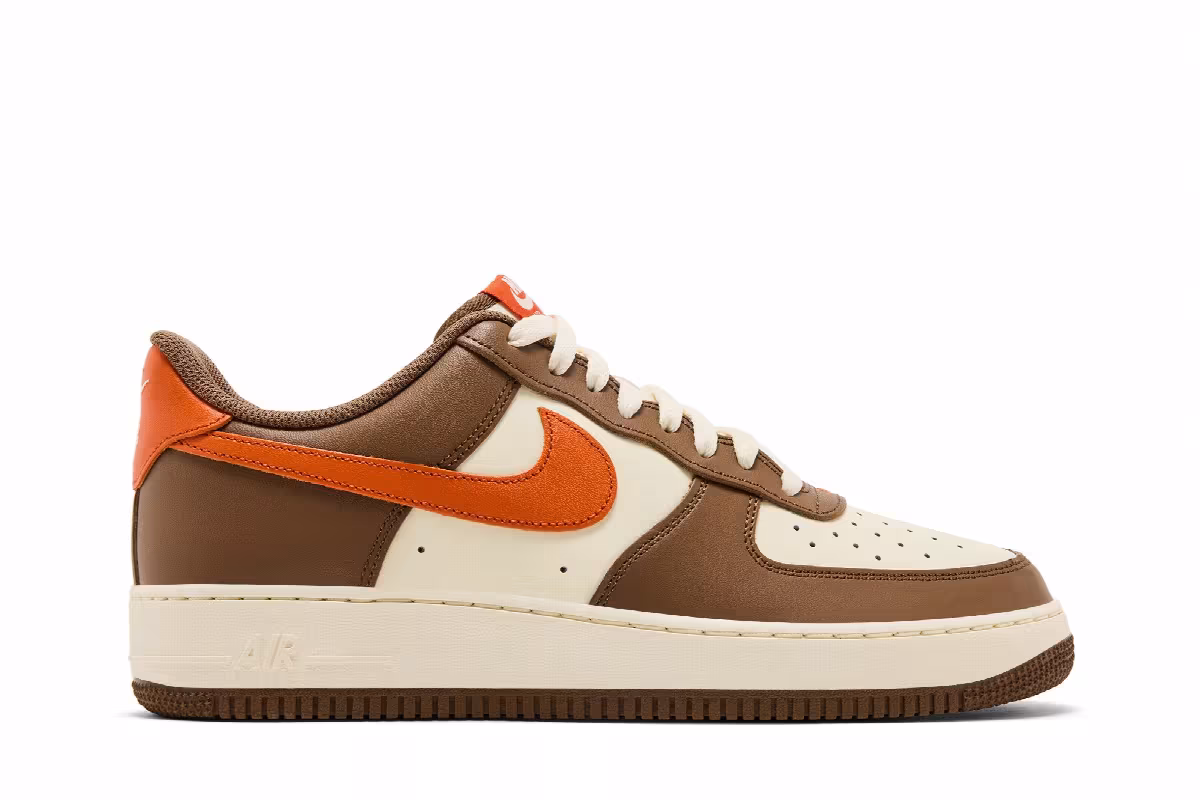 Nike Air Force 1 07 , view 2