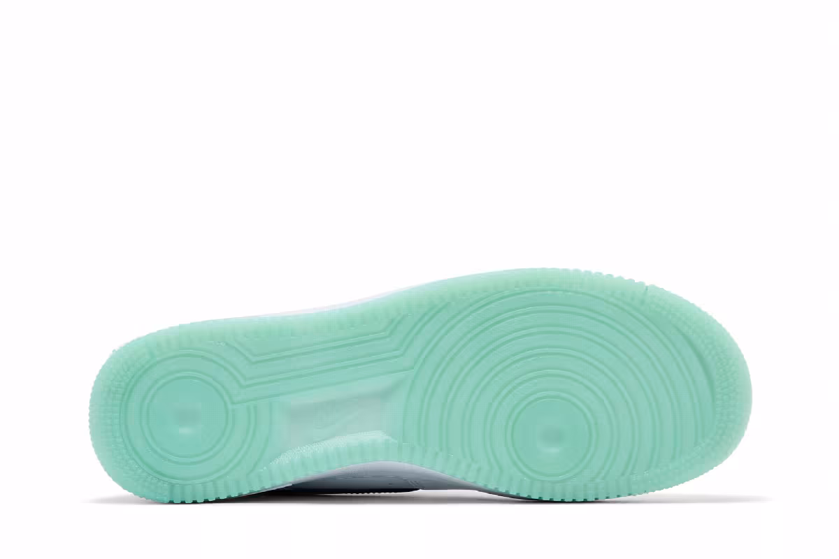 Nike Air Force 1 Low NY vs. NY 2025, view 5