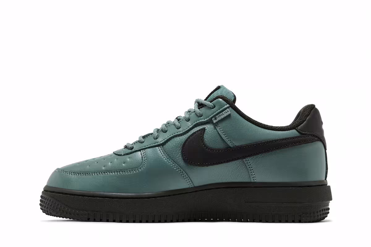 Nike Air Force 1 GORE-TEX Clay Green/Speed Yellow/Sequoia, view 4
