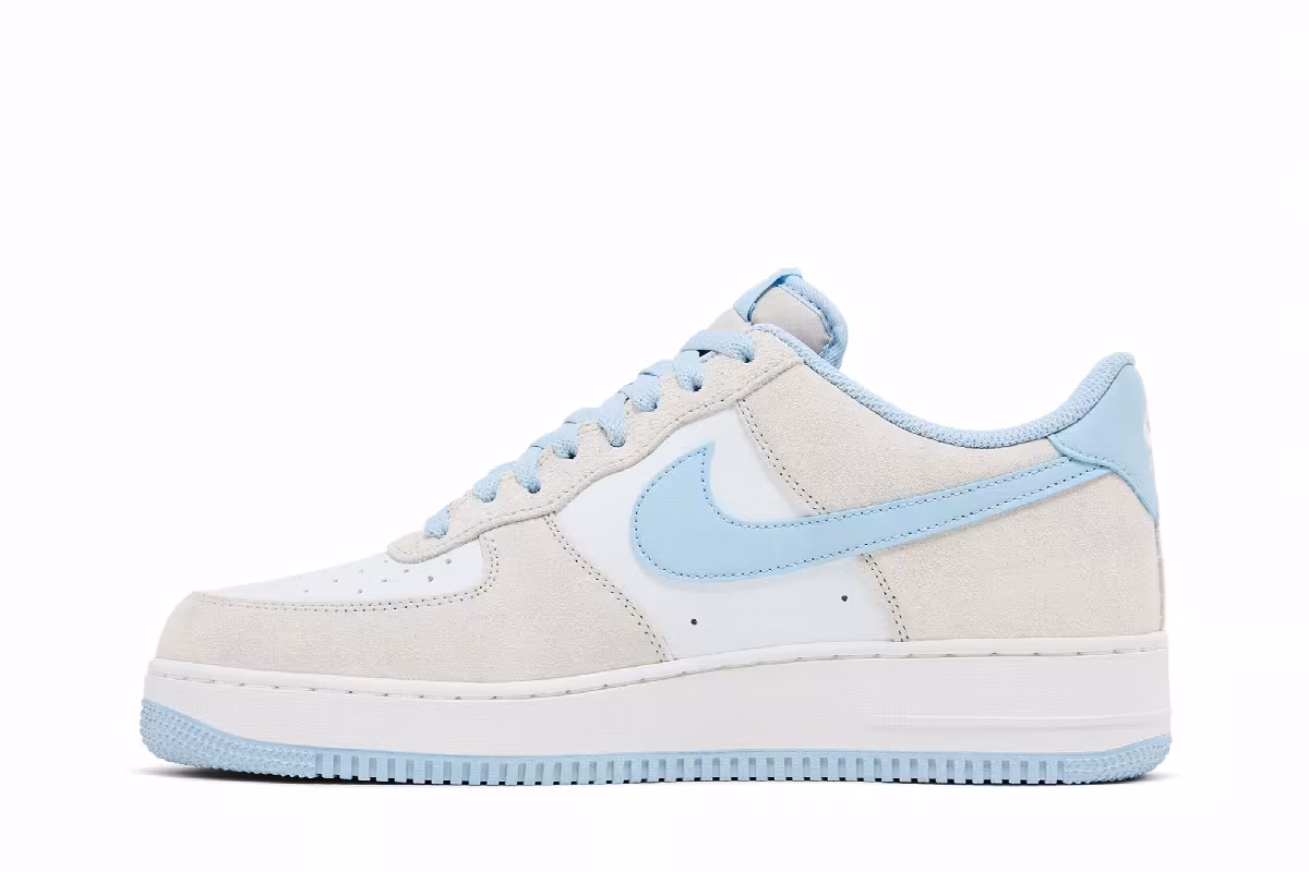 Nike Air Force 1 07 LV8 Light Bone Light Armory Blue, view 4