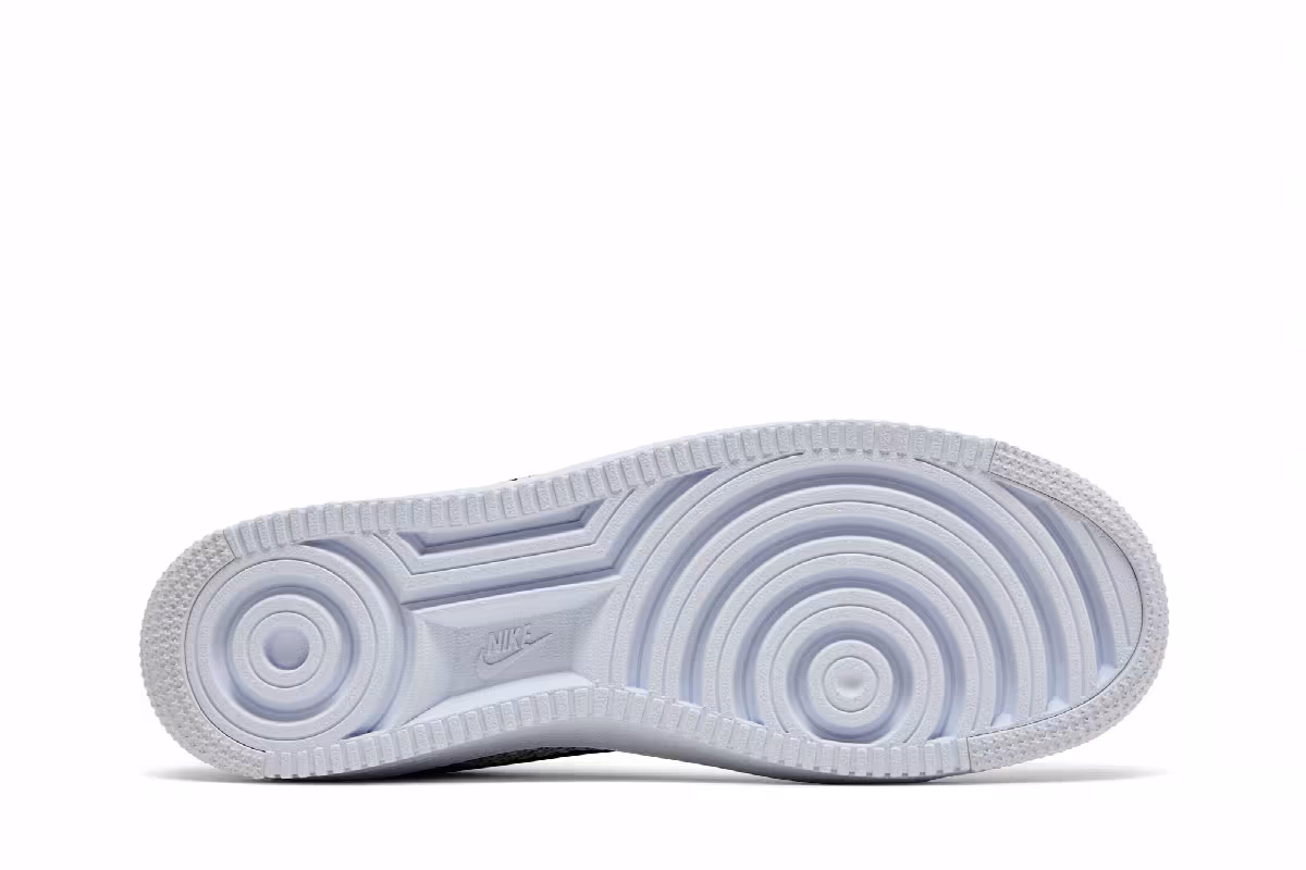 Nike Air Force 1 Flyknit Low 2.0 Oreo 2025, view 5