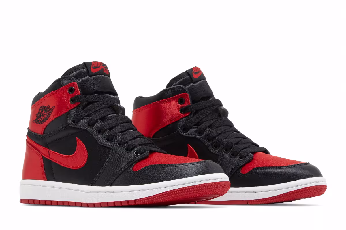 Women's Air Jordan 1 High OG Satin Bred 2023, view 9