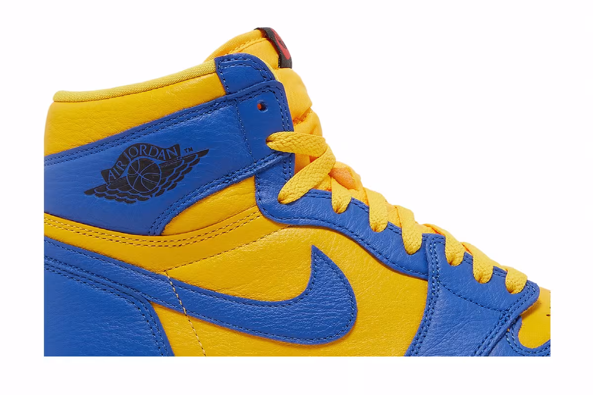Women's Air Jordan 1 High OG Reverse Laney, view 3