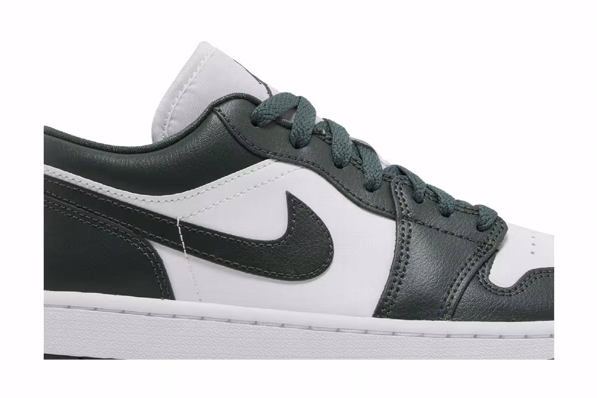 Women's Air Jordan 1 Low Galactic Jade, view 3