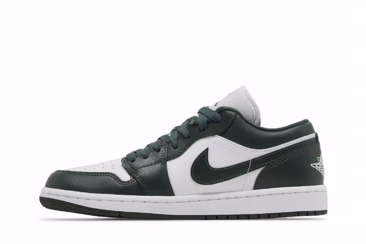 Women's Air Jordan 1 Low Galactic Jade, view 4