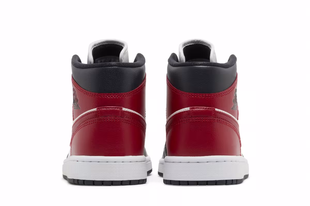 Women's Air Jordan 1 Mid Black Toe, view 7