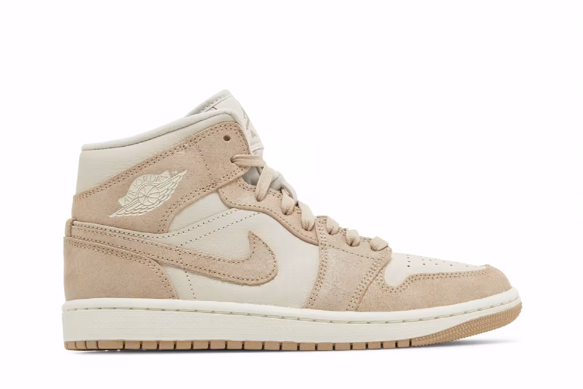 Women's Air Jordan 1 Mid SE Legend Light Brown, view 2