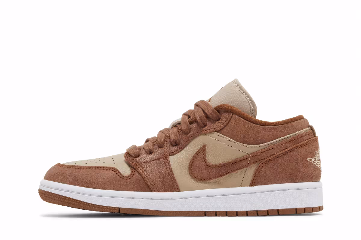 Women's Air Jordan 1 Low SE Legend Coffee, view 4