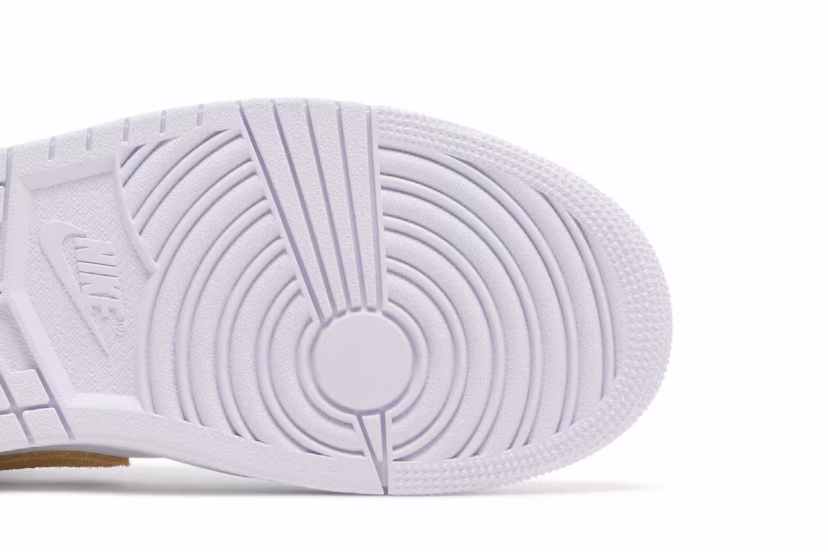 Women's Air Jordan 1 Low Barely Grape, view 6