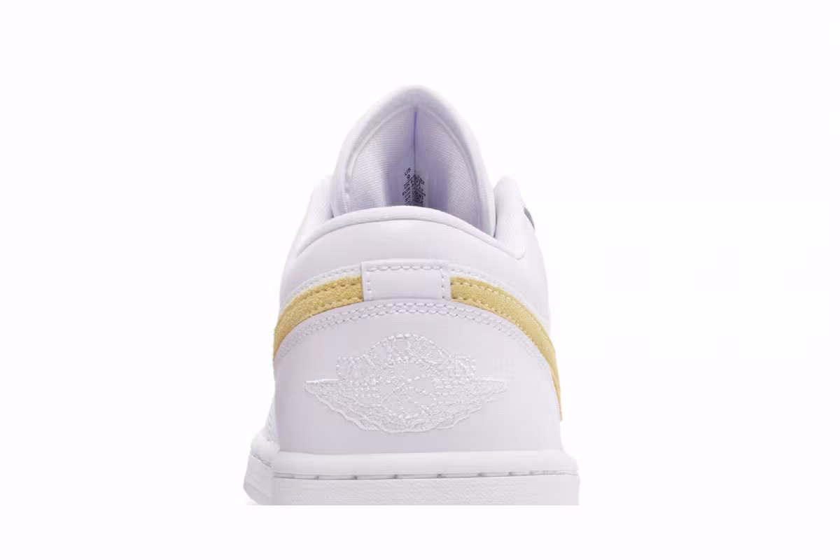 Women's Air Jordan 1 Low Barely Grape, view 8