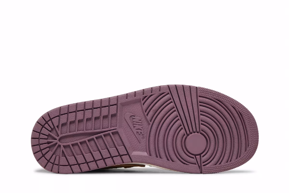 Women's Air Jordan 1 High Method of Make Galactic Jade, view 5