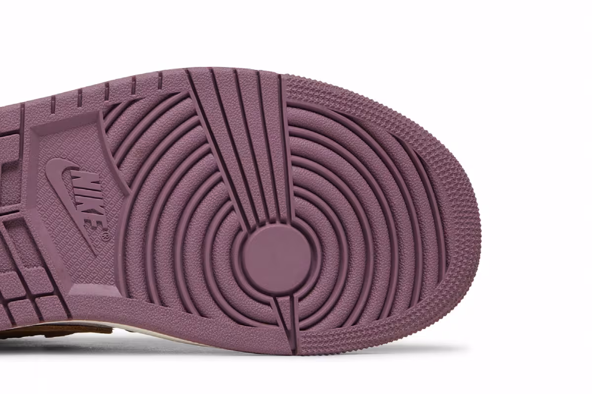 Women's Air Jordan 1 High Method of Make Galactic Jade, view 6