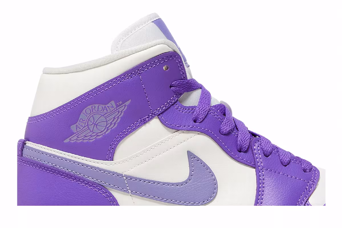 Women's Air Jordan 1 Mid Action Grape, view 3