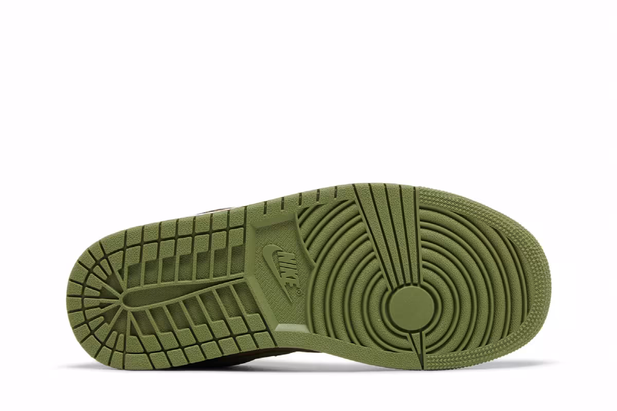 Women's Air Jordan 1 Low SE Olive Brown Kelp, view 5