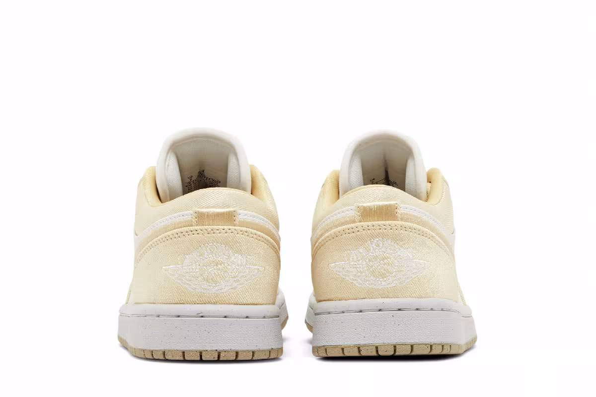 Women's Air Jordan 1 Low SE Team Gold, view 7