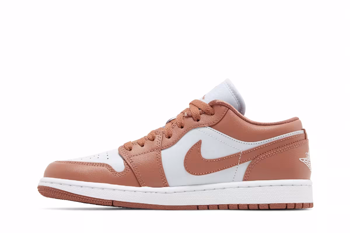 Women's Air Jordan 1 Low Sky J Orange, view 4
