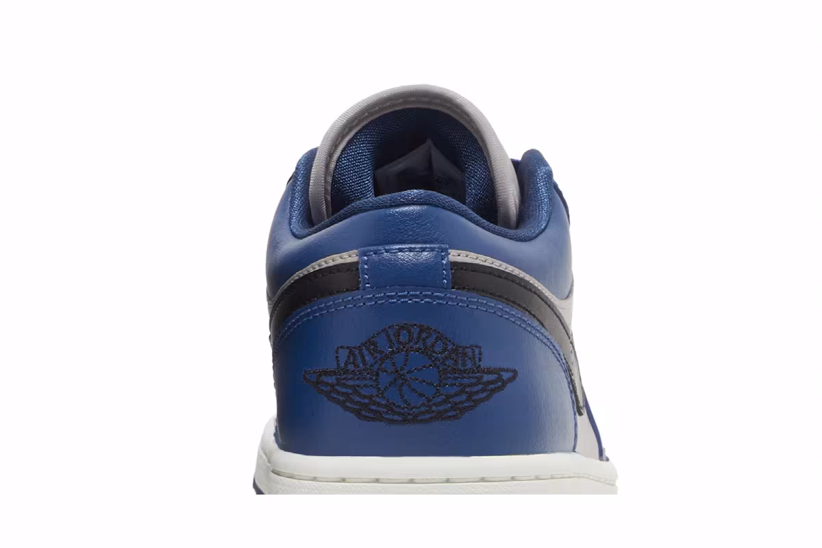 Women's Air Jordan 1 Low French Blue, view 8
