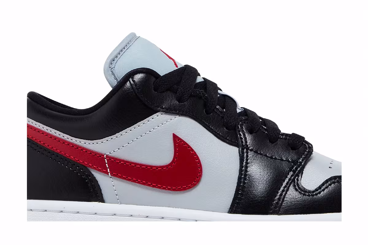 Women's Air Jordan 1 Low Wolf Grey Gym Red, view 3