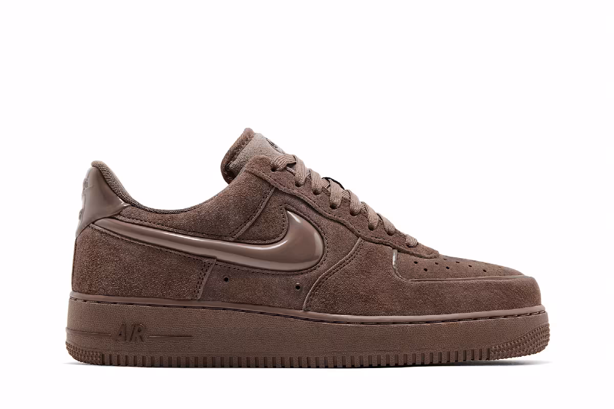 Nike Women's Air Force 1 Mink Brown Black, view 2