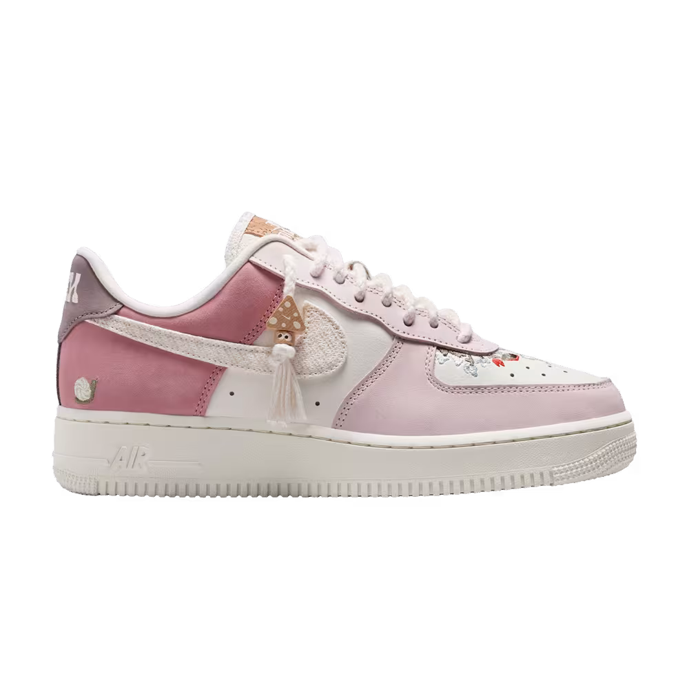 Nike Women's Air Force 1 Mushroom