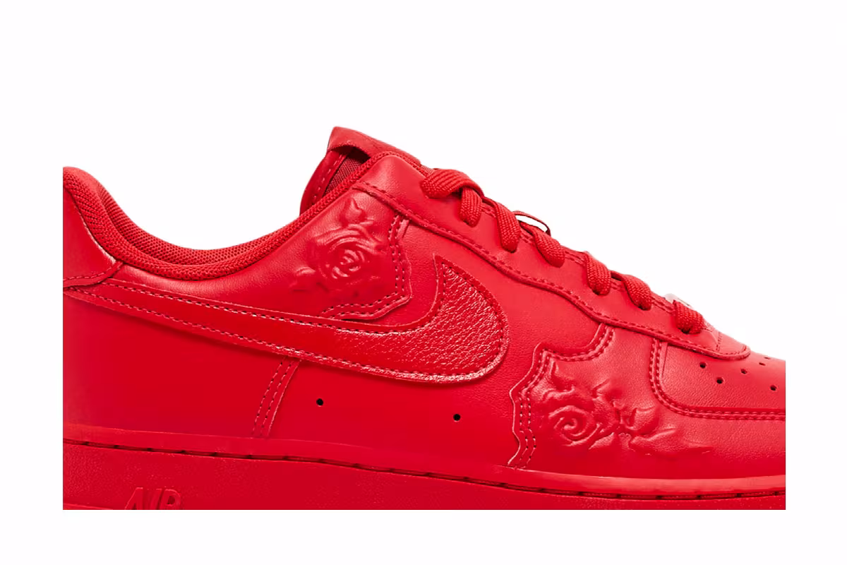 Nike Women's Air Force 1 Red Roses, view 3