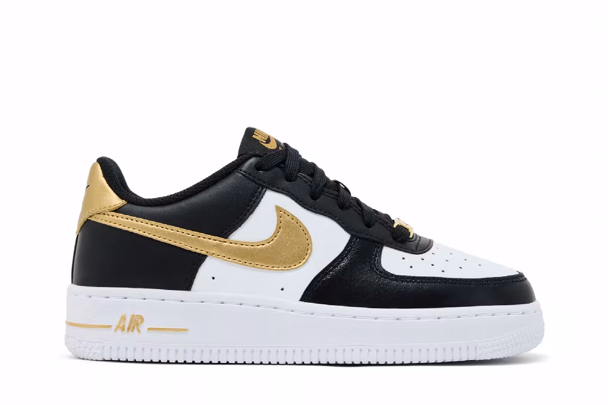 Nike Air Force 1 GS Black White Metallic Gold, view 2